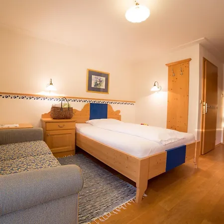 Landhotel Spreitzhofer Sankt Kathrein am Offenegg Zimmer foto